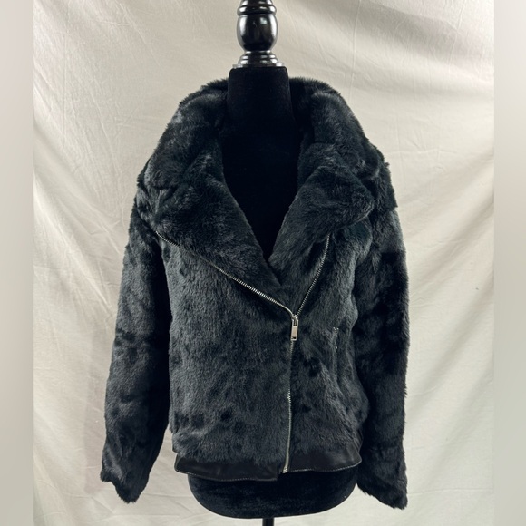 Moto Zip Up Slant Pocket Faux Fur Fuzzy Jacket - Picture 6 of 8